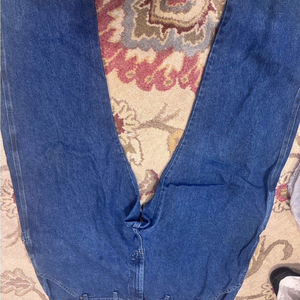 Wrangler Relaxed Fit Jeans in Classic Blue Denim